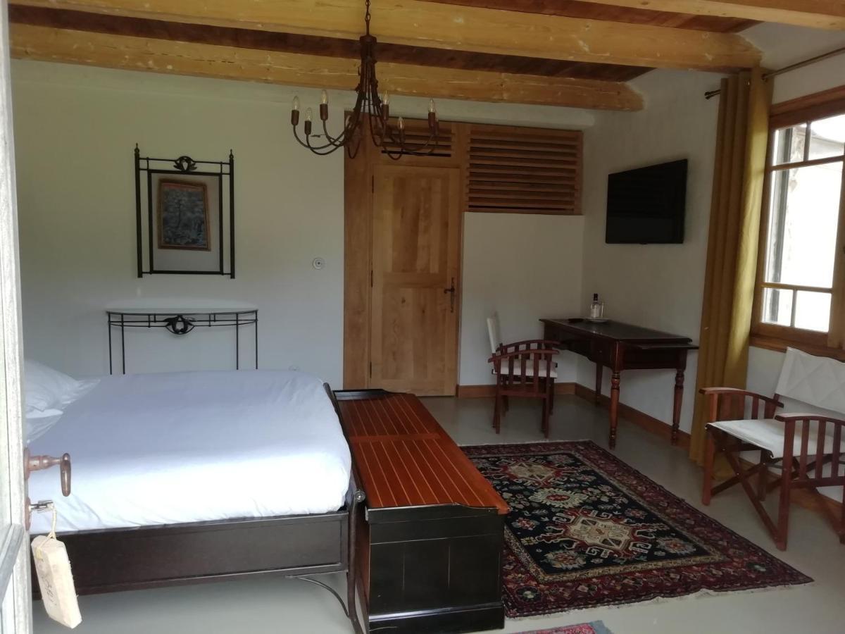 B&B, Chambres Dordogne, Clos De Saint-Maime Vergt Exterior photo